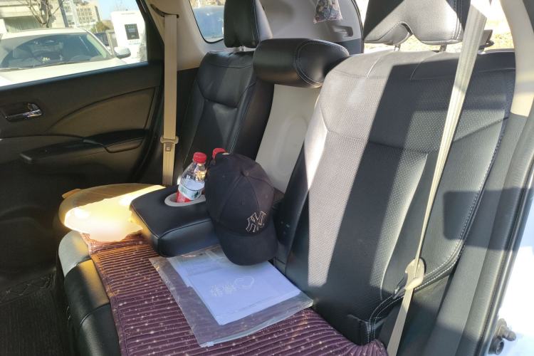 Used Honda CR-V 2015 2.0L two-wheel drive Fashion Edition Left Rear Seat
