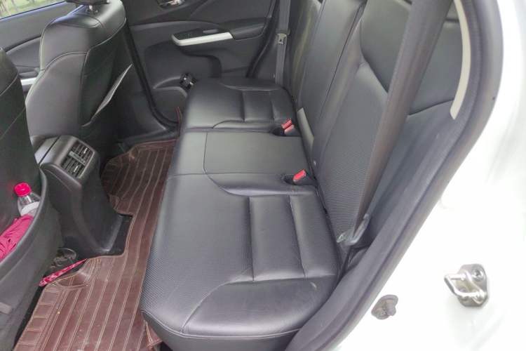 Used Honda CR-V 2015 2.4L two-wheel drive luxury version Left Rear Seat