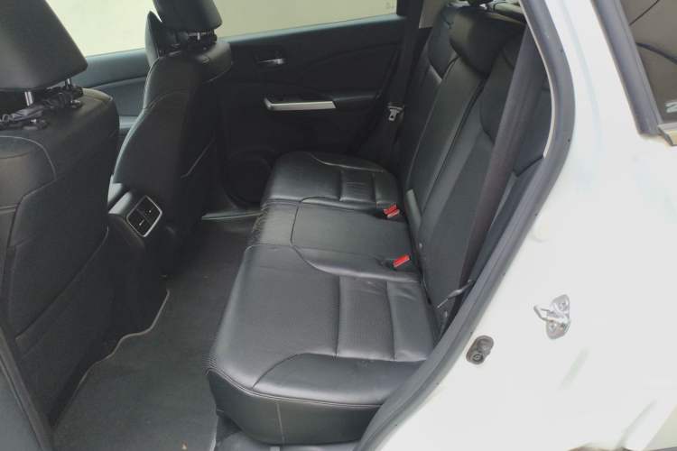 Used Honda CR-V 2015 2.4L Four-Wheel Drive Prestige Edition Left Rear Seat