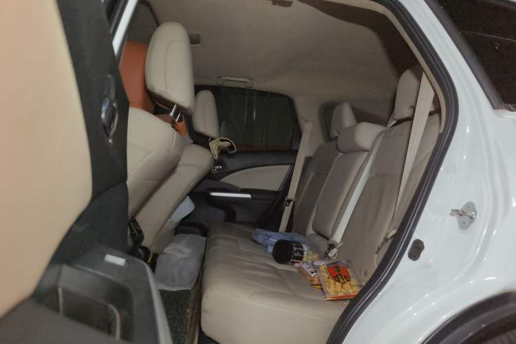 Used Honda CR-V 2015 2.4L four-wheel drive luxury version Left Rear Seat