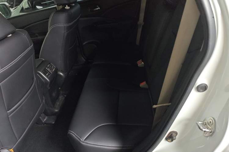 Used Honda CR-V 2015 2.0L two-wheel drive Fashion Edition Left Rear Seat
