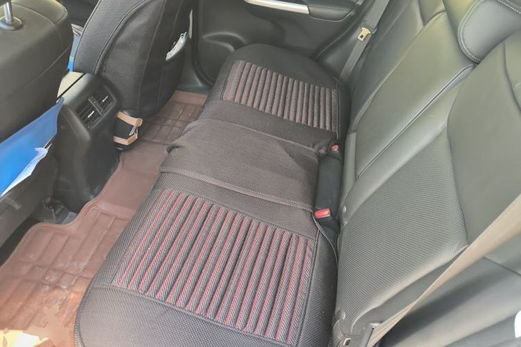 Used Honda CR-V 2015 2.4L two-wheel drive luxury version Left Rear Seat