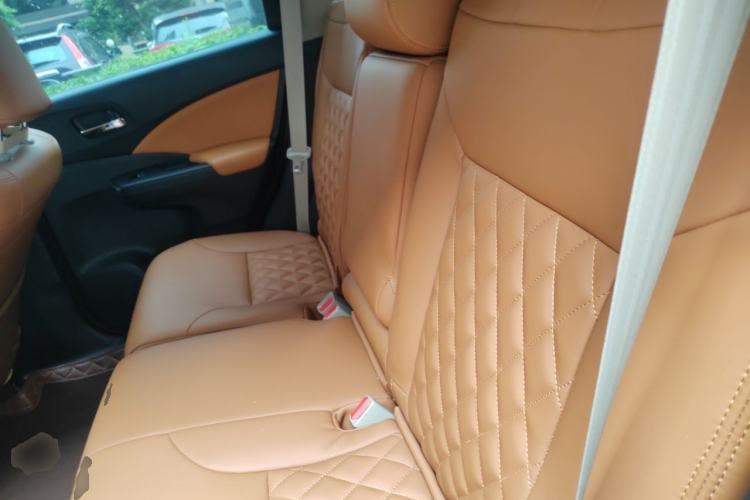 Used Honda CR-V 2015 2.0L two-wheel drive Fashion Edition Left Rear Seat