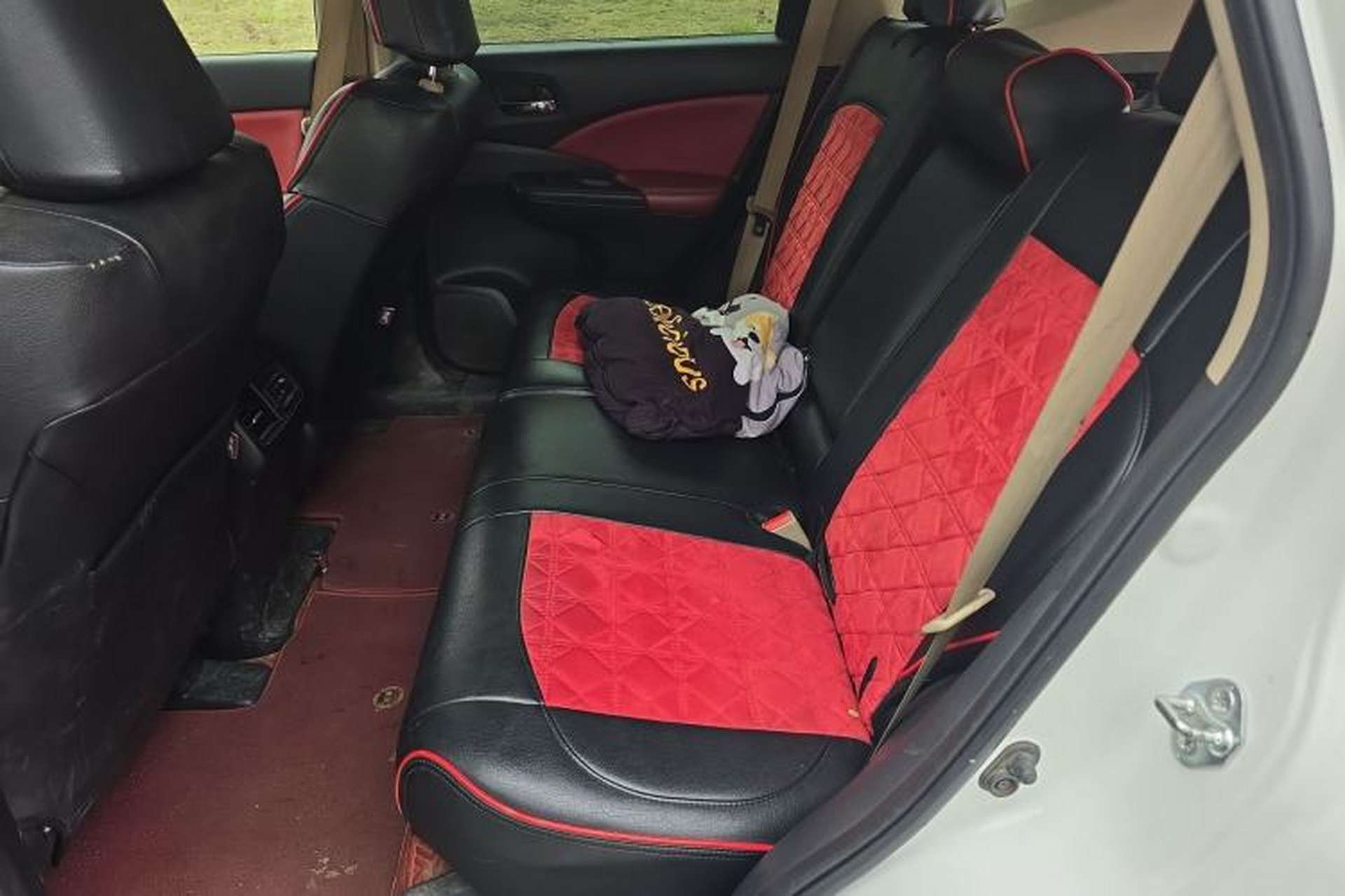 Used Honda CR-V 2015 2.0L two-wheel drive Fashion Edition Left Rear Seat