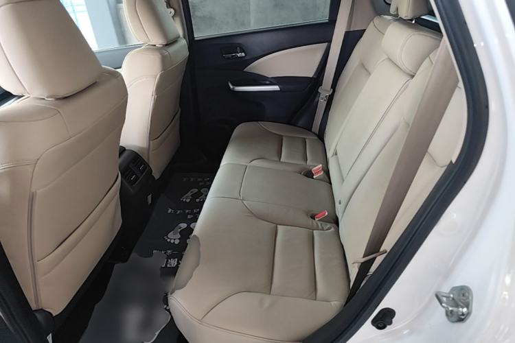 Used Honda CR-V 2015 2.4L two-wheel drive luxury version Left Rear Seat