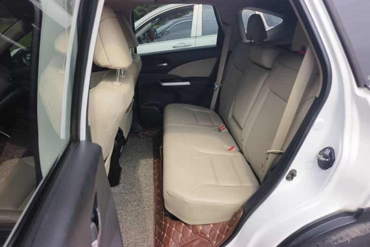 Used Honda CR-V 2015 2.4L four-wheel drive luxury version Left Rear Seat