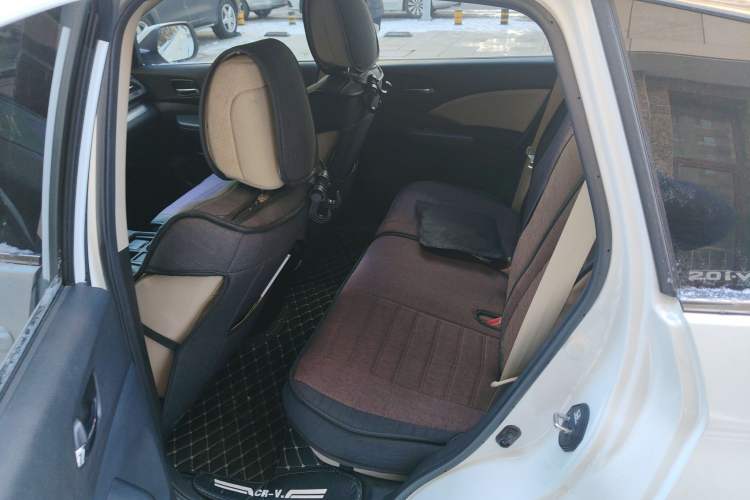 Used Honda CR-V 2015 2.0L two-wheel drive urban version Left Rear Seat