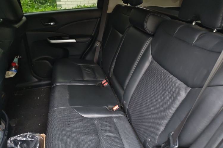 Used Honda CR-V 2015 2.4L two-wheel drive luxury version Left Rear Seat