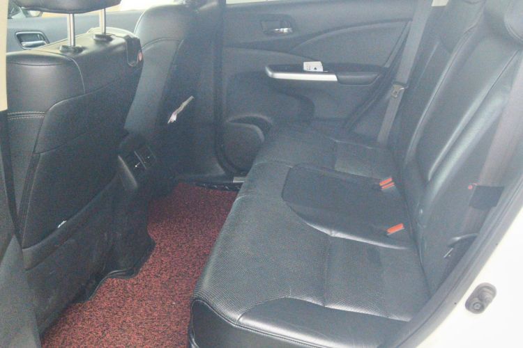 Used Honda CR-V 2015 2.4L two-wheel drive luxury version Left Rear Seat