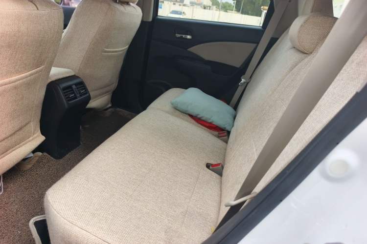 Used Honda CR-V 2015 2.0L two-wheel drive Fashion Edition Left Rear Seat