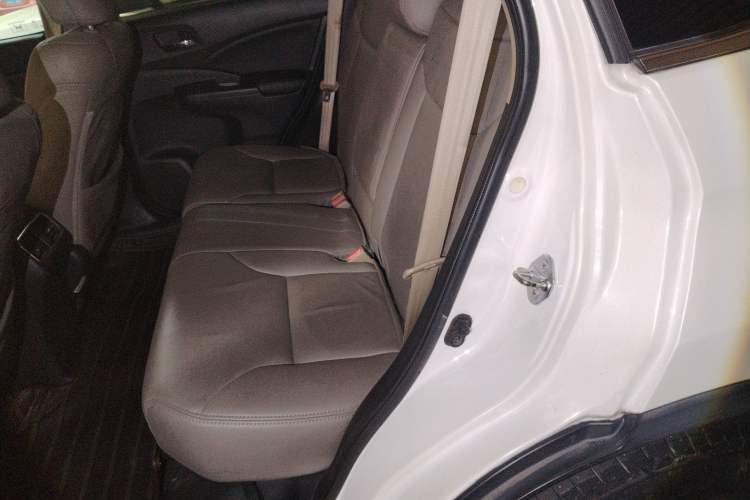 Used Honda CR-V 2015 2.0L two-wheel drive Fashion Edition Left Rear Seat
