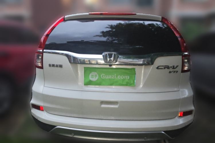 Used Honda CR-V 2015 2.4L two-wheel drive luxury version Rear