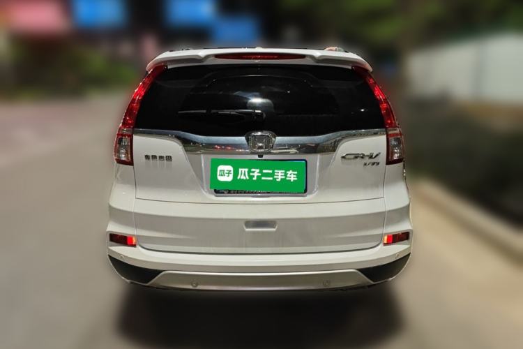 Used Honda CR-V 2015 2.4L two-wheel drive luxury version Rear