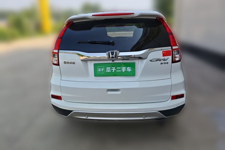 Used Honda CR-V 2015 2.4L two-wheel drive luxury version Rear