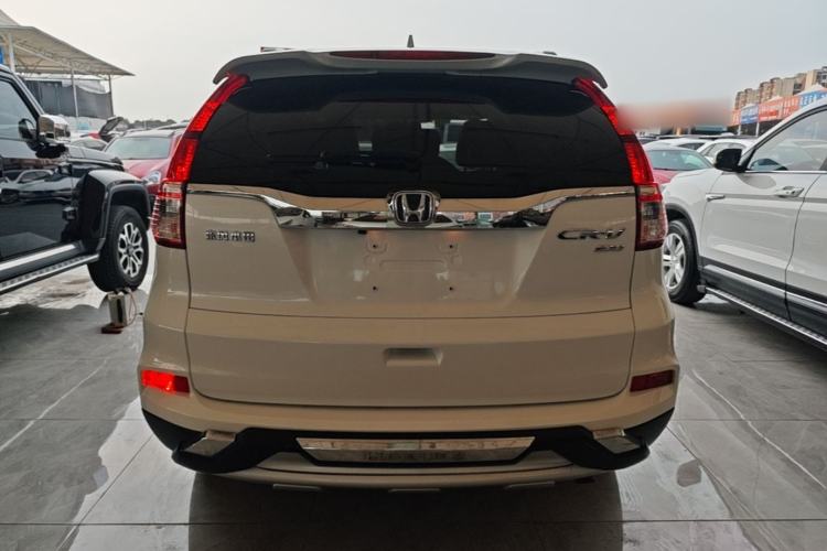 Used Honda CR-V 2015 2.0L two-wheel drive Fashion Edition Rear