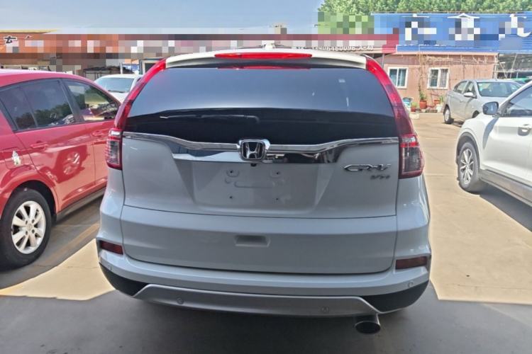 Used Honda CR-V 2015 2.4L two-wheel drive luxury version Rear