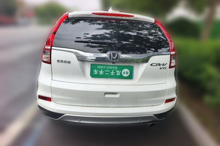 Used Honda CR-V 2015 2.4L two-wheel drive luxury version Rear