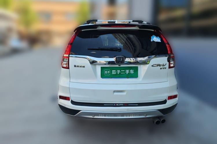 Used Honda CR-V 2015 2.4L two-wheel drive luxury version Rear