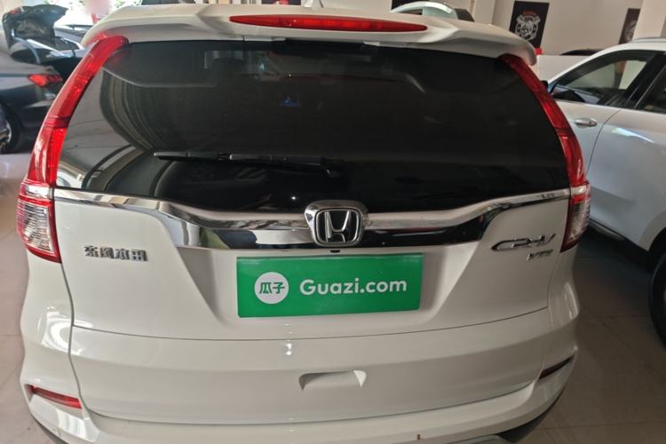 Used Honda CR-V 2015 2.4L two-wheel drive luxury version Rear