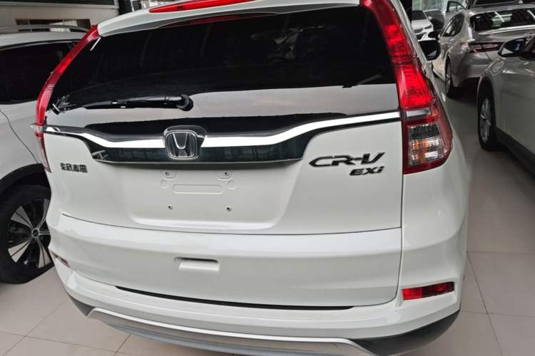 Used Honda CR-V 2015 2.0L two-wheel drive Fashion Edition Rear