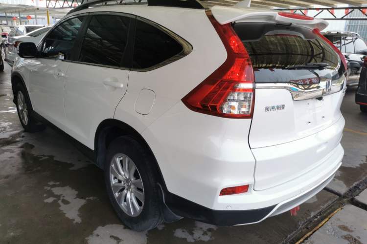 Used Honda CR-V 2015 2.0L two-wheel drive Fashion Edition Rear Left 45 Deg