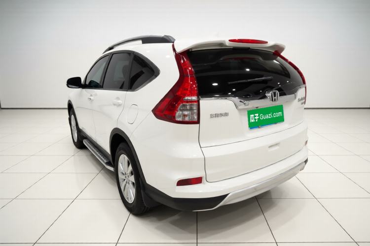 Used Honda CR-V 2015 2.0L two-wheel drive Fashion Edition Rear Left 45 Deg
