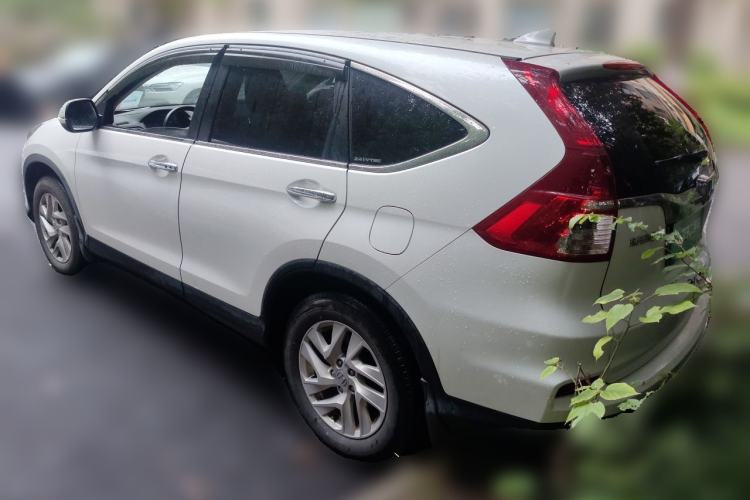 Used Honda CR-V 2015 2.4L two-wheel drive luxury version Rear Left 45 Deg