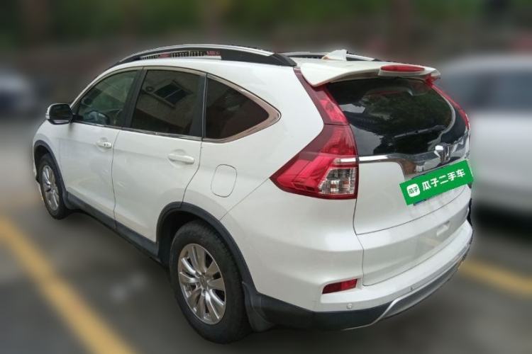 Used Honda CR-V 2015 2.0L two-wheel drive Fashion Edition Rear Left 45 Deg