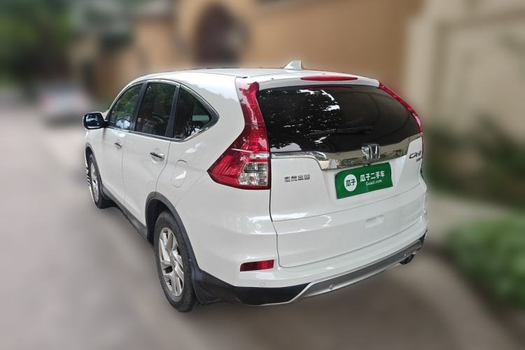 Used Honda CR-V 2015 2.4L two-wheel drive luxury version Rear Left 45 Deg