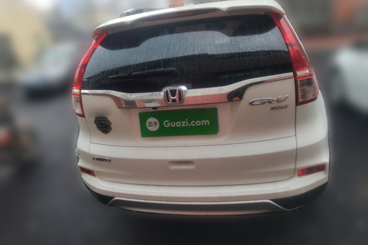 Used Honda CR-V 2015 2.0L Four-Wheel Drive Fashion Edition Rear
