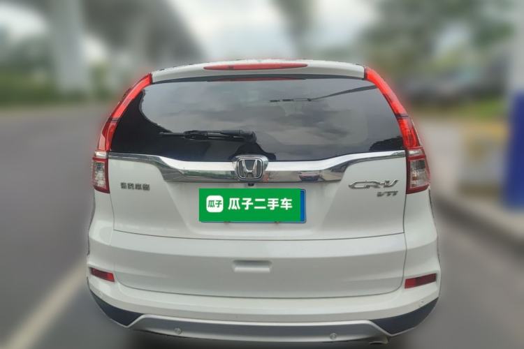 Used Honda CR-V 2015 2.4L two-wheel drive luxury version Rear