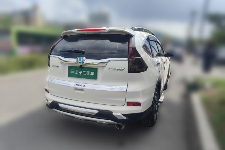 Used Honda CR-V 2015 2.0L two-wheel drive Fashion Edition Rear Right 45 Deg