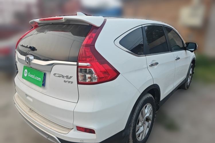 Used Honda CR-V 2015 2.4L two-wheel drive luxury version Rear Right 45 Deg