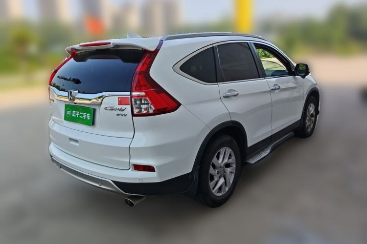 Used Honda CR-V 2015 2.4L two-wheel drive luxury version Rear Right 45 Deg
