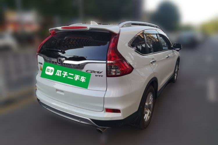 Used Honda CR-V 2015 2.4L two-wheel drive luxury version Rear Right 45 Deg
