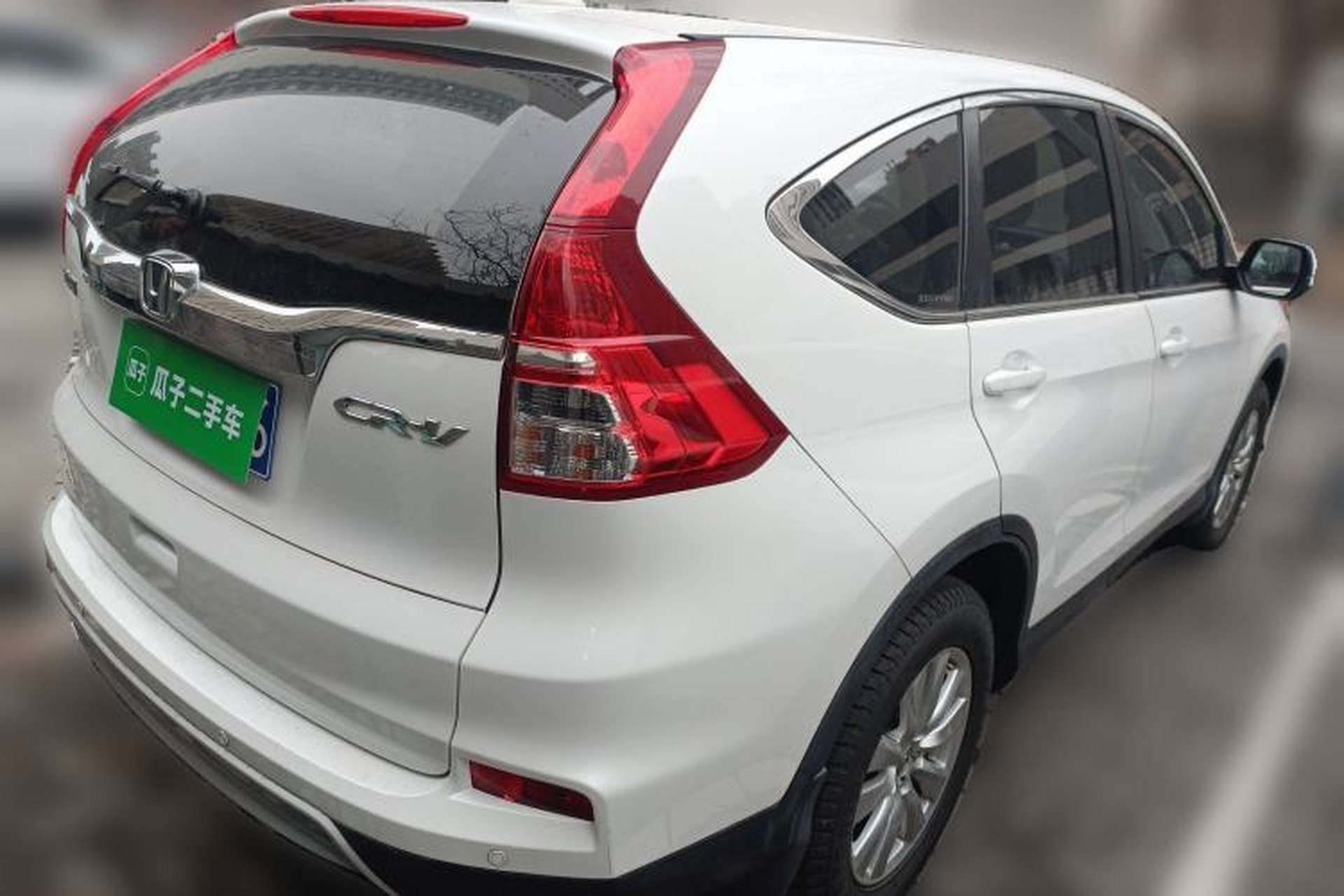Used Honda CR-V 2015 2.0L two-wheel drive urban version Rear Right 45 Deg
