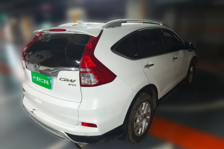 Used Honda CR-V 2015 2.4L four-wheel drive luxury version Rear Right 45 Deg