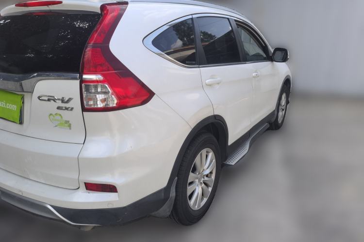 Used Honda CR-V 2015 2.0L two-wheel drive urban version Rear Right 45 Deg
