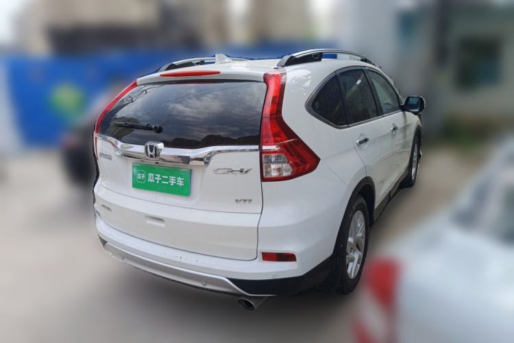 Used Honda CR-V 2015 2.4L four-wheel drive luxury version Rear Right 45 Deg