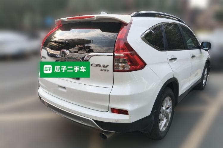 Used Honda CR-V 2015 2.4L two-wheel drive luxury version Rear Right 45 Deg