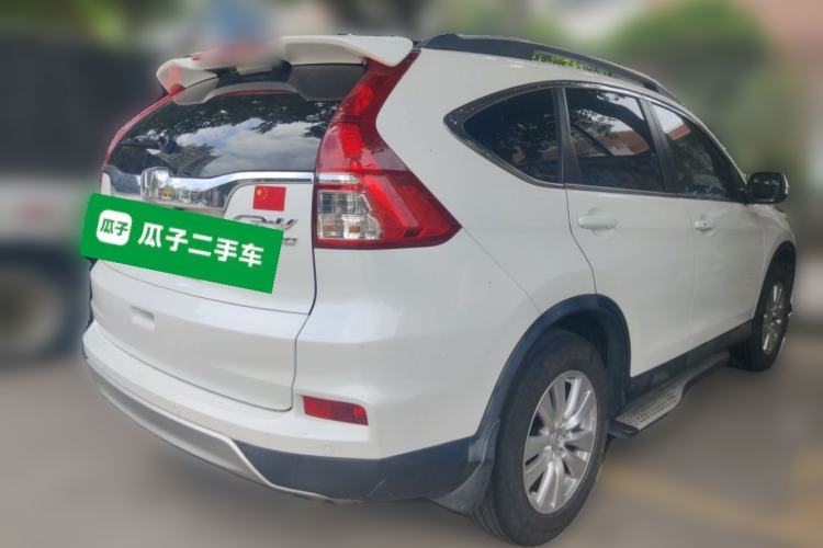 Used Honda CR-V 2015 2.0L two-wheel drive Fashion Edition Rear Right 45 Deg