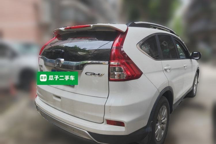 Used Honda CR-V 2015 2.0L two-wheel drive urban version Rear Right 45 Deg