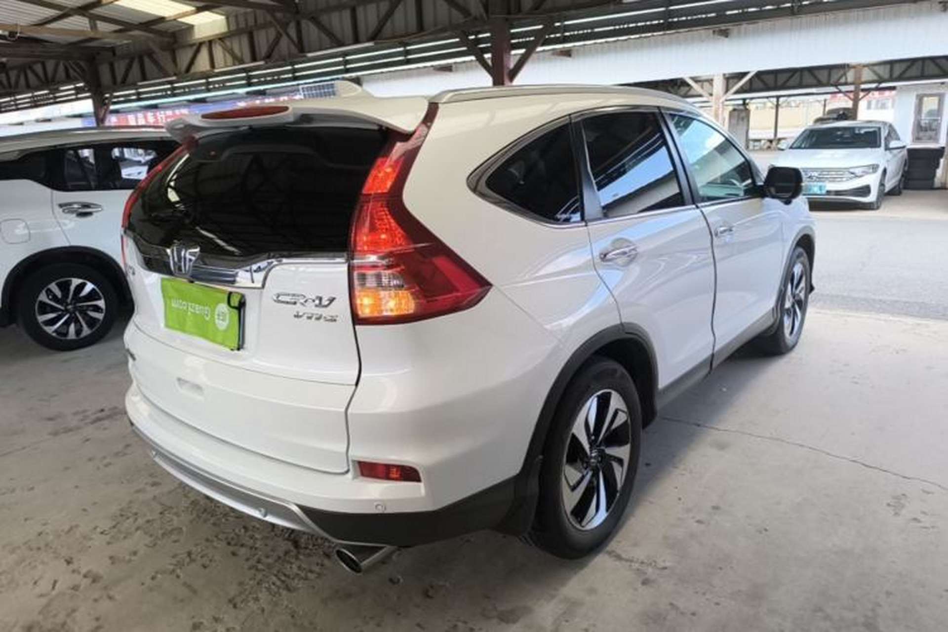 Used Honda CR-V 2015 2.4L Four-Wheel Drive Prestige Edition Rear Right 45 Deg