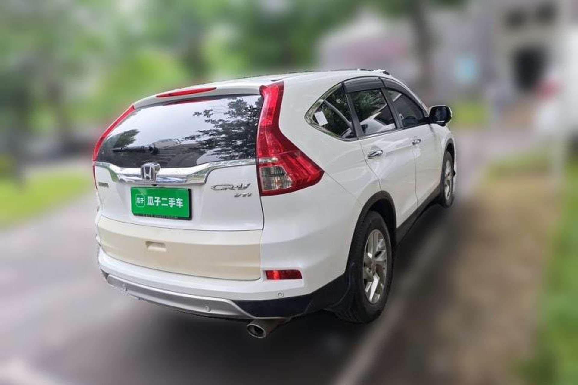 Used Honda CR-V 2015 2.4L two-wheel drive luxury version Rear Right 45 Deg