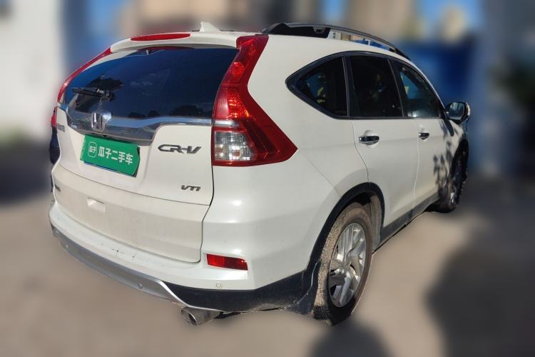 Used Honda CR-V 2015 2.4L four-wheel drive luxury version Rear Right 45 Deg