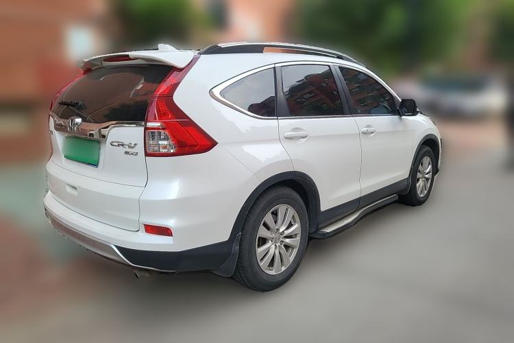 Used Honda CR-V 2015 2.0L two-wheel drive Fashion Edition Rear Right 45 Deg