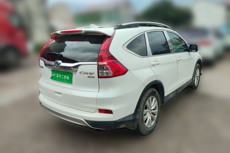 Used Honda CR-V 2015 2.0L two-wheel drive Fashion Edition Rear Right 45 Deg