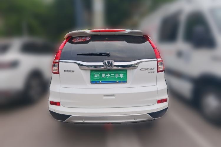 Used Honda CR-V 2015 2.4L two-wheel drive luxury version Rear
