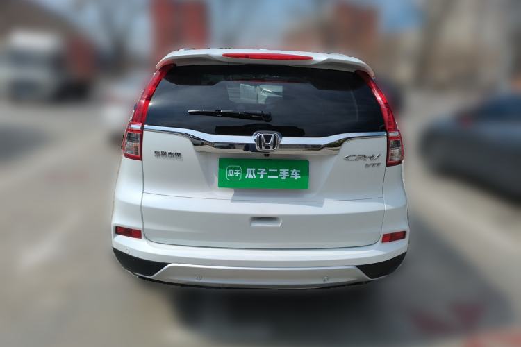 Used Honda CR-V 2015 2.4L two-wheel drive luxury version Rear