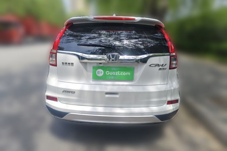 Used Honda CR-V 2015 2.0L Four-Wheel Drive Fashion Edition Rear